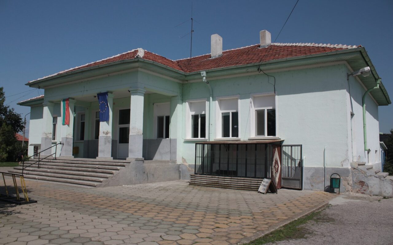 Изглед от с. Дуванлии