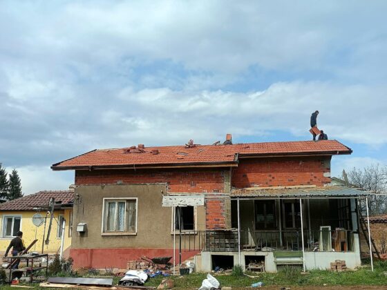 Нова покривна конструкция и навес, София — снимка 1
